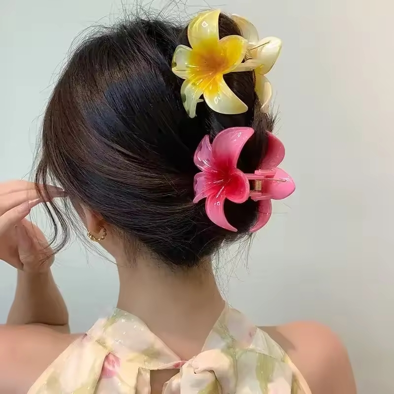  Bohemia Large Flower Acrylic - Women'S Accessories Accessorize 评论和价格