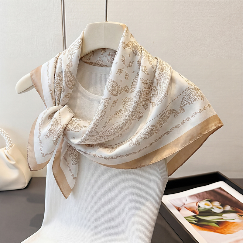 Vintage Beige Paisley Print Sq - Women'S Accessories For Neck 评论和价格