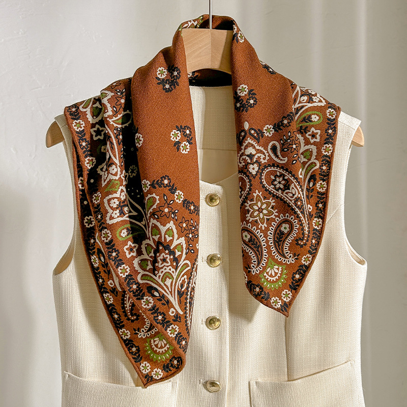70% Wool 30% Silk Scarf Women  - Women'S Accessories For Neck 评论和价格